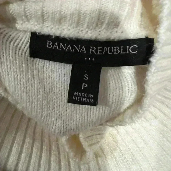BANANA REPUBLIC WHITE ARGYLE SWEATER SIZE SMALL - Picture 4 of 4